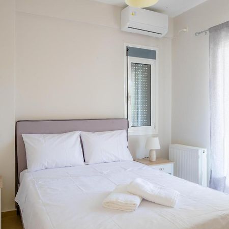 Irida'S Guesthouse ニキアナ エクステリア 写真