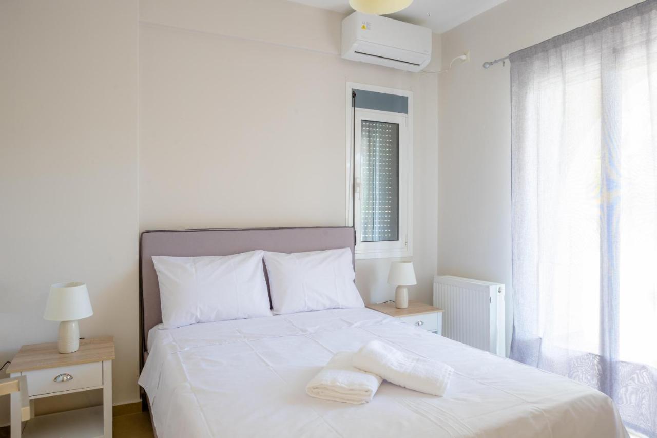 Irida'S Guesthouse ニキアナ エクステリア 写真